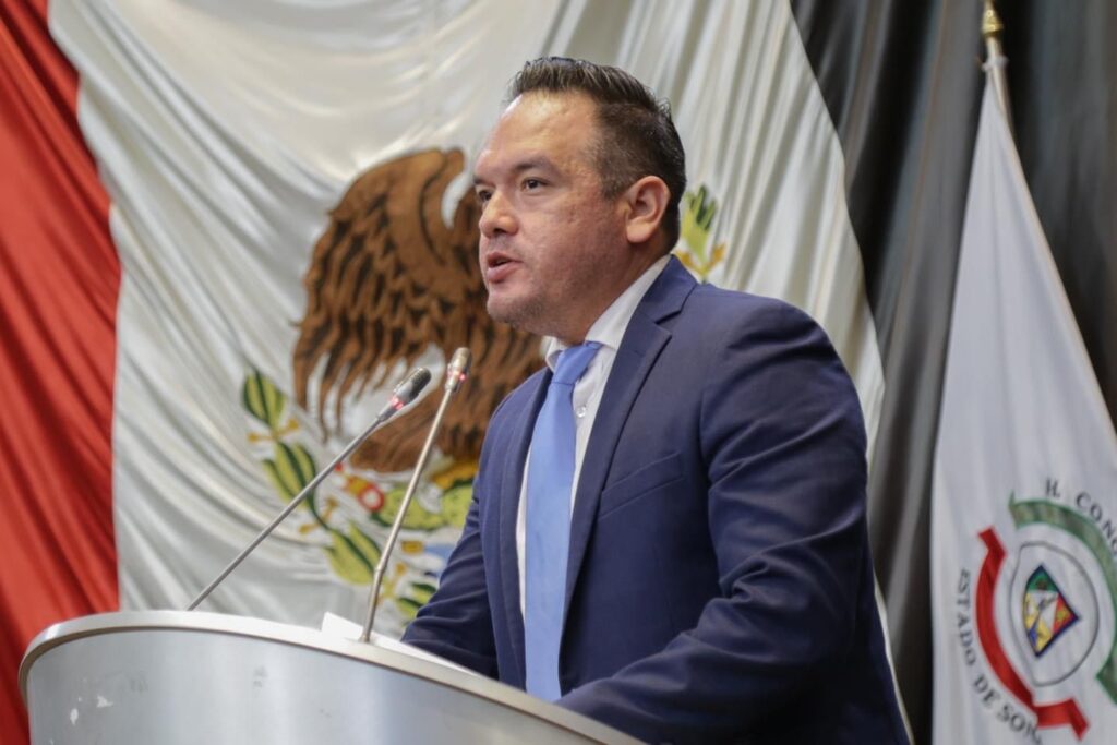 TODO EL PODER AL PUEBLO, SERVIDORES PÚBLICOS MÁS VIGILADOSDiputado Iram Solís TODO EL PODER AL PUEBLO, SERVIDORES PÚBLICOS MÁS VIGILADOSDiputado Iram Solís