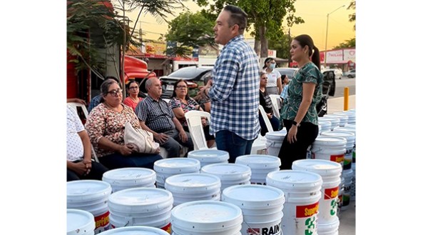 ALREDEDOR DE 18 IGLESIAS SON BENEFICIADAS CON APOYOS DE PINTURA E IMPERMEABILIZANTE