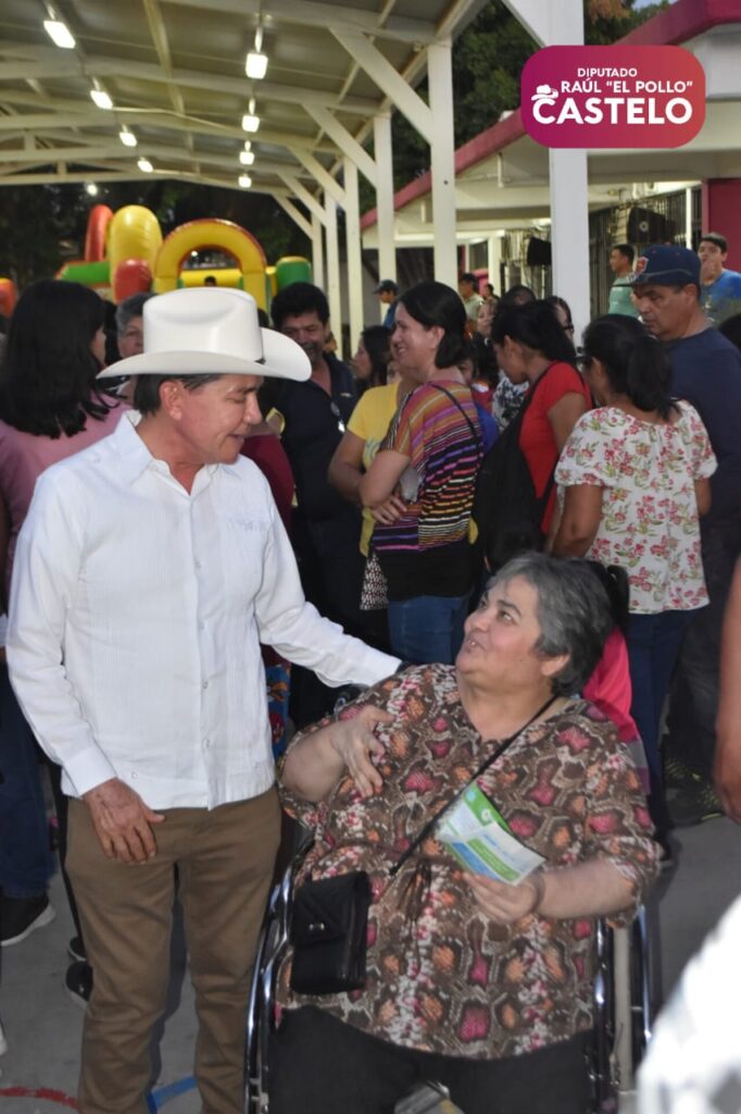 Al “Pollo” Castelo ni quién lo pare; continúa arrasando en Cajeme con el Planetario Mágico del Pueblo